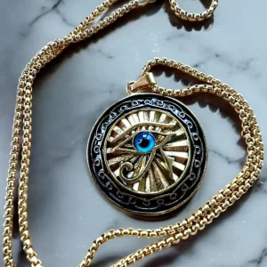 Amulett "Oko Horusa" - Elegans och Skydd, möjlighet till personlig gravyr som present
